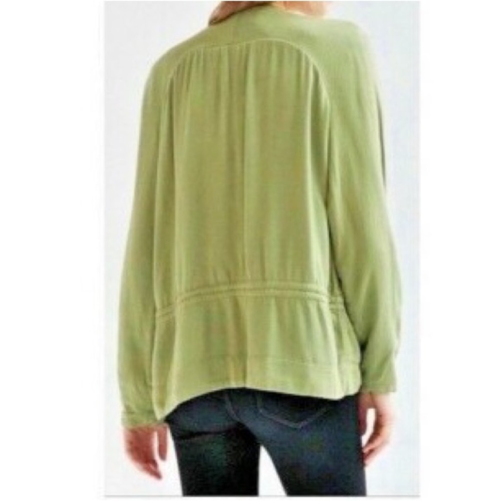 URBAN OUTFITTERS Kimchi Blue Green Shrug Elegant and Versatile Top - Picture 6 of 6